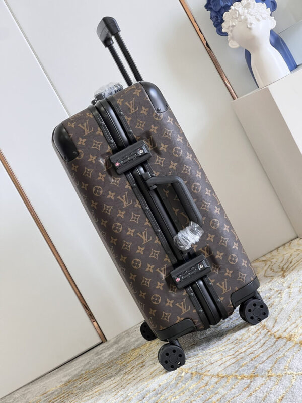 New Collection Fashion Luggage LV D301