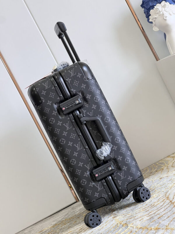 New Collection Fashion Luggage LV D301