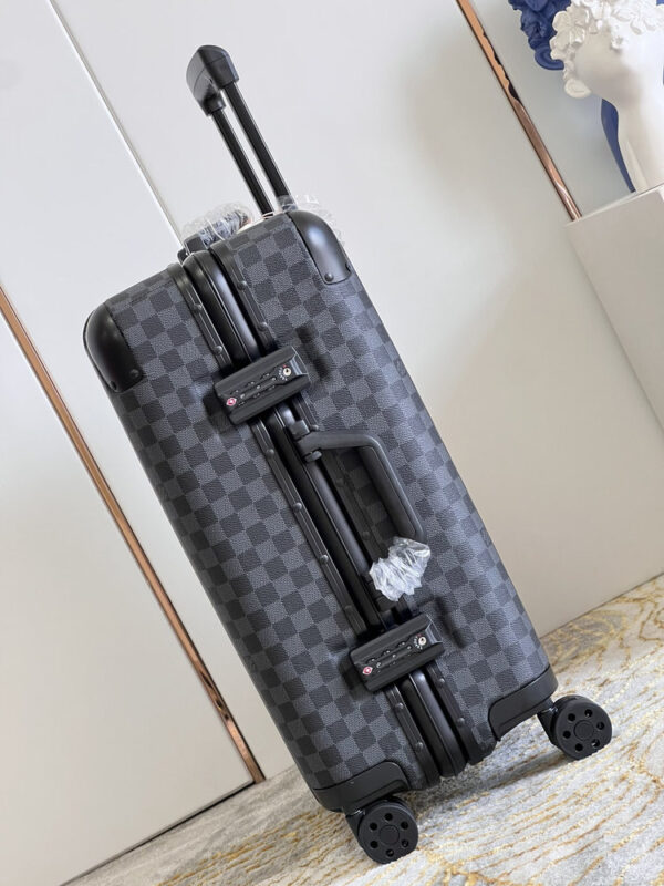 New Collection Fashion Luggage LV D301