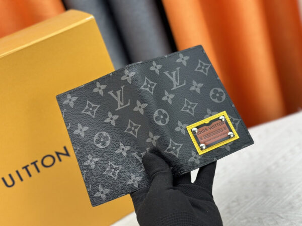 Luxury LV Wallet M60181