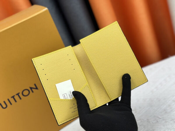 Luxury LV Wallet M60181