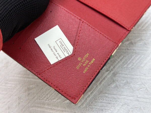 Luxury LV Wallet M60181