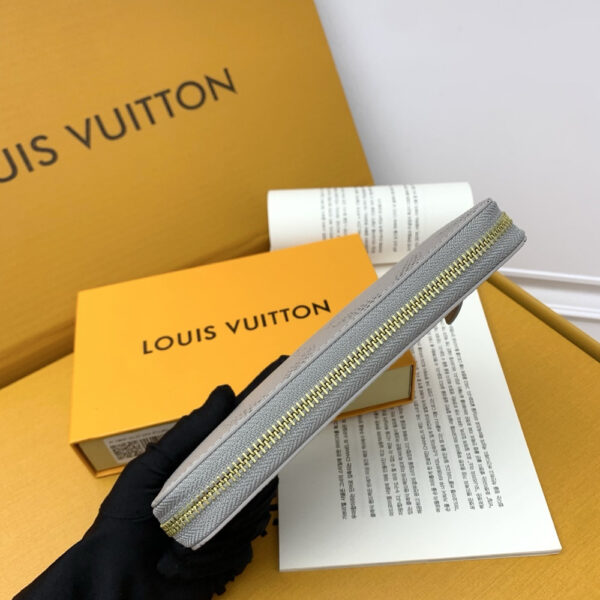 Luxury LV Wallet M13469