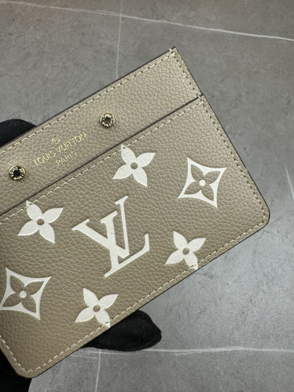 Luxury LV Wallet M69171