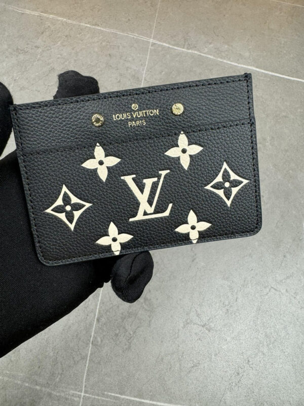 Luxury LV Wallet M69171