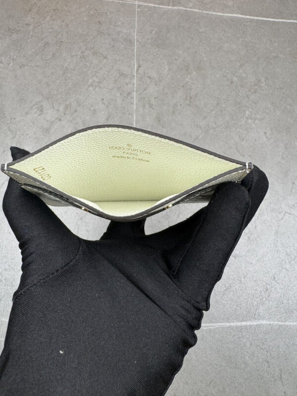 Luxury LV Wallet M69171