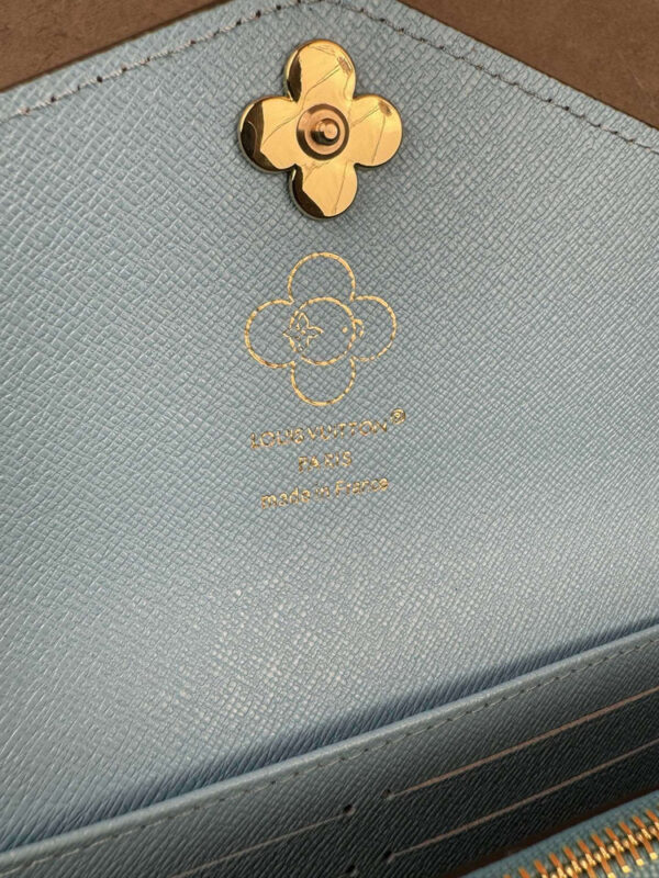 Luxury LV Wallet 12207
