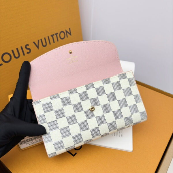 Luxury LV Wallet M58108