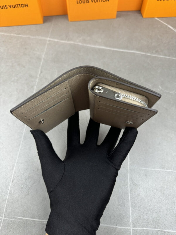 Luxury LV Wallet M80269