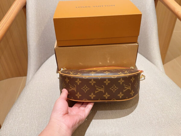 Modern Style Trendy Bag L5351