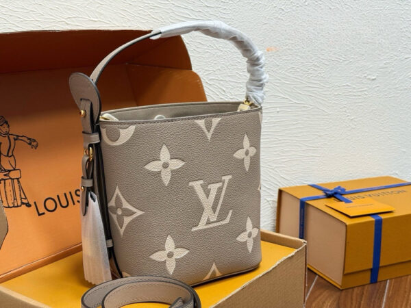 Modern Style Trendy Bag L5350