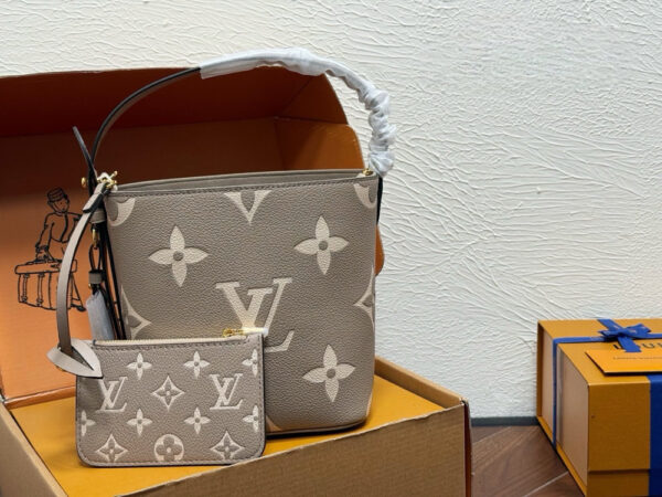 Modern Style Trendy Bag L5350
