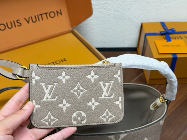 Modern Style Trendy Bag L5350