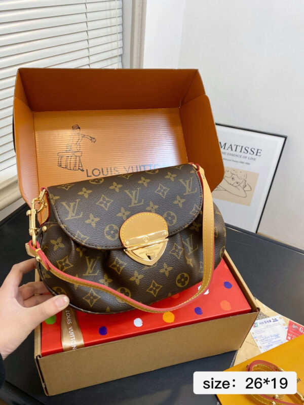 Modern Style Trendy Bag L5340