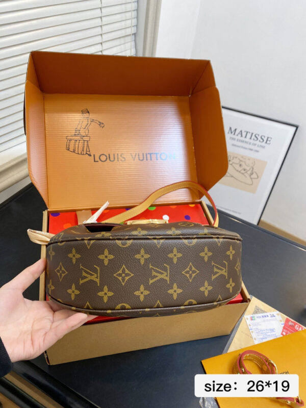 Modern Style Trendy Bag L5340