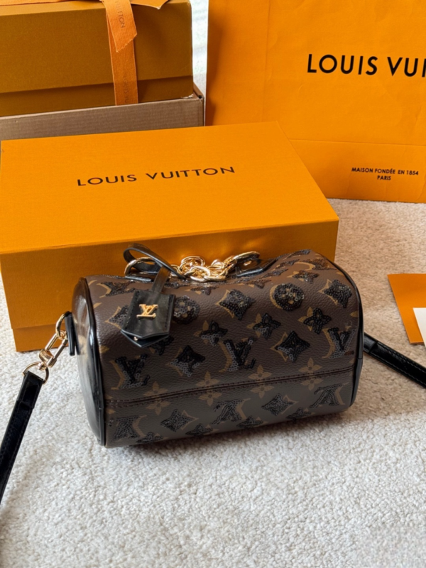 Modern Style Trendy Bag L5338