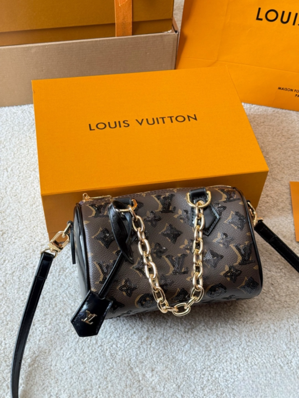 Modern Style Trendy Bag L5338