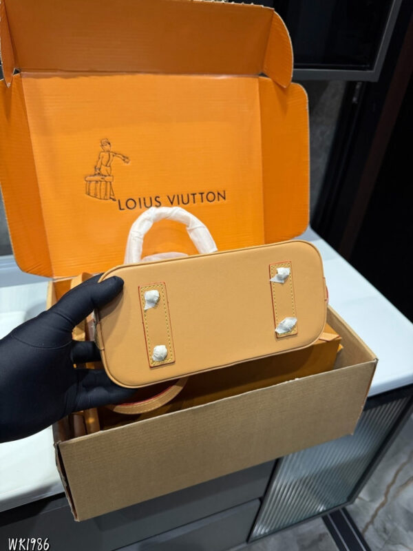 Modern Style Trendy Bag L5333