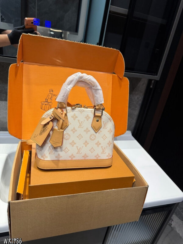 Modern Style Trendy Bag L5333