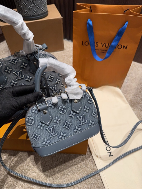 Modern Style Trendy Bag L5332