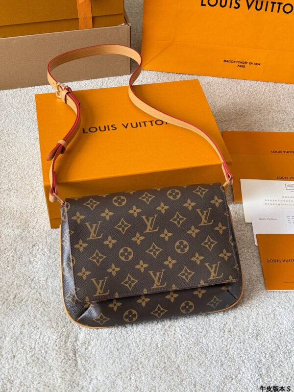Modern Style Trendy Bag L5331