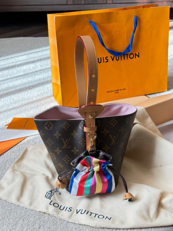 Modern Style Trendy Bag L5330