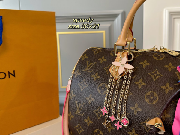 Modern Style Trendy Bag L5329