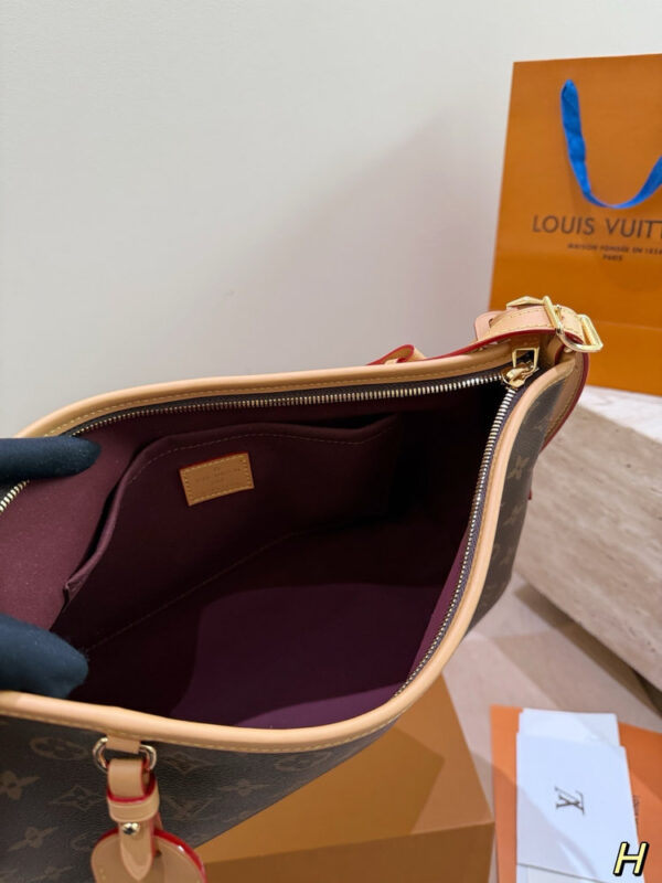 Modern Style Trendy Bag L5328