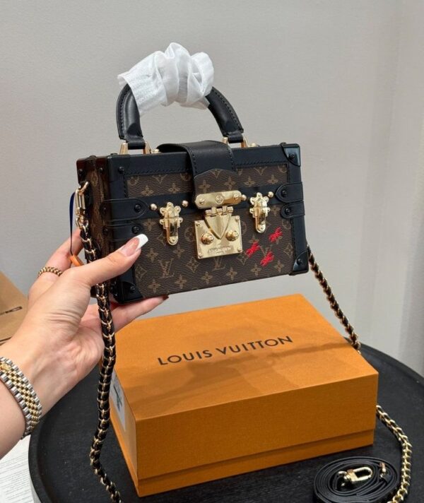Modern Style Trendy Bag L5325