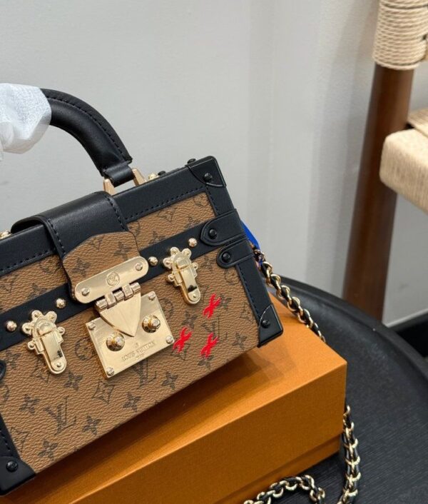 Modern Style Trendy Bag L5325
