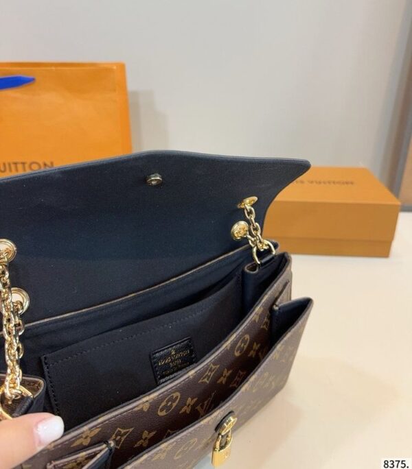 Modern Style Trendy Bag L5324