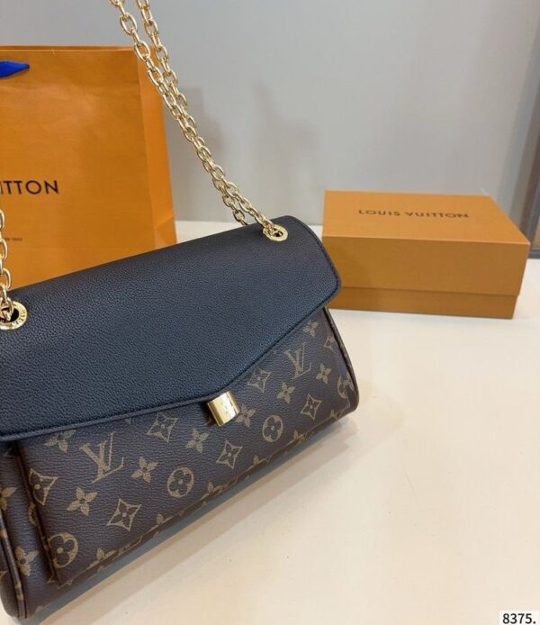 Modern Style Trendy Bag L5324