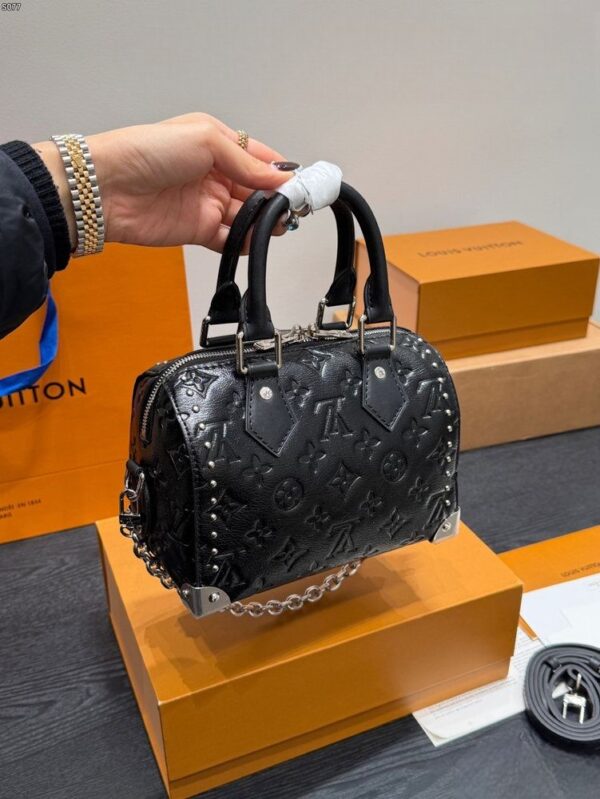Modern Style Trendy Bag L5322