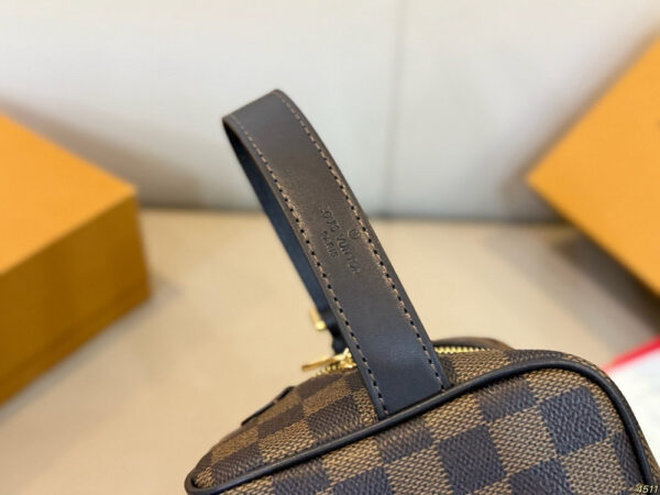 Modern Style Trendy Bag L5320