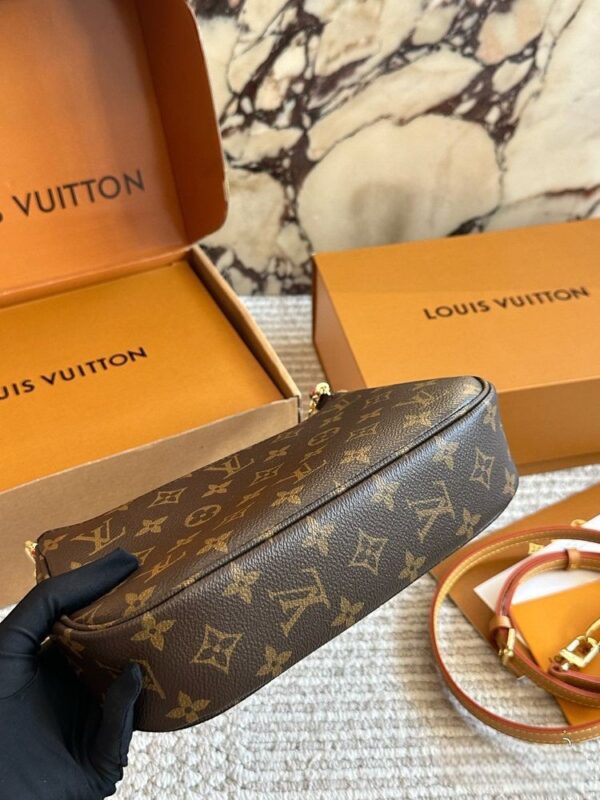 Modern Style Trendy Bag L5317