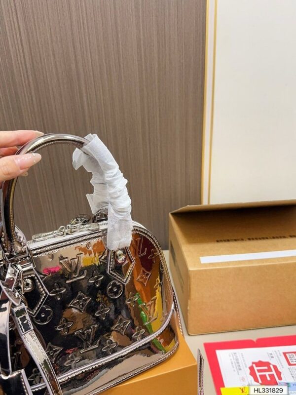 Modern Style Trendy Bag L5312