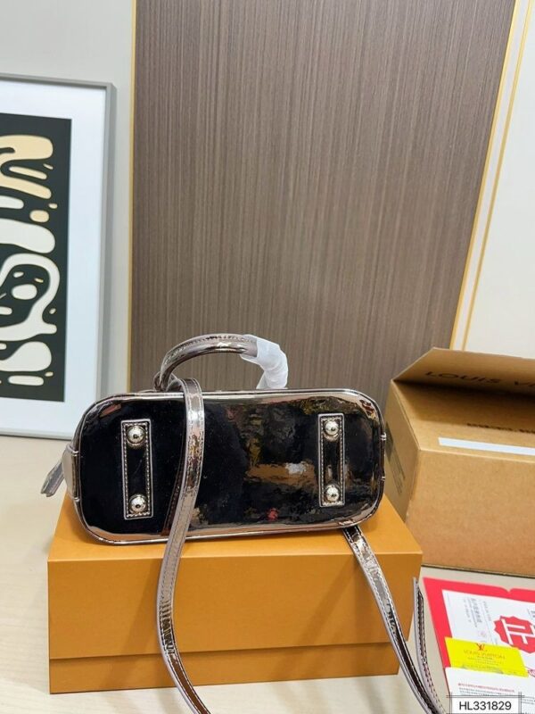 Modern Style Trendy Bag L5312