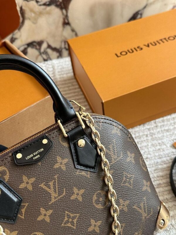 Modern Style Trendy Bag L5311