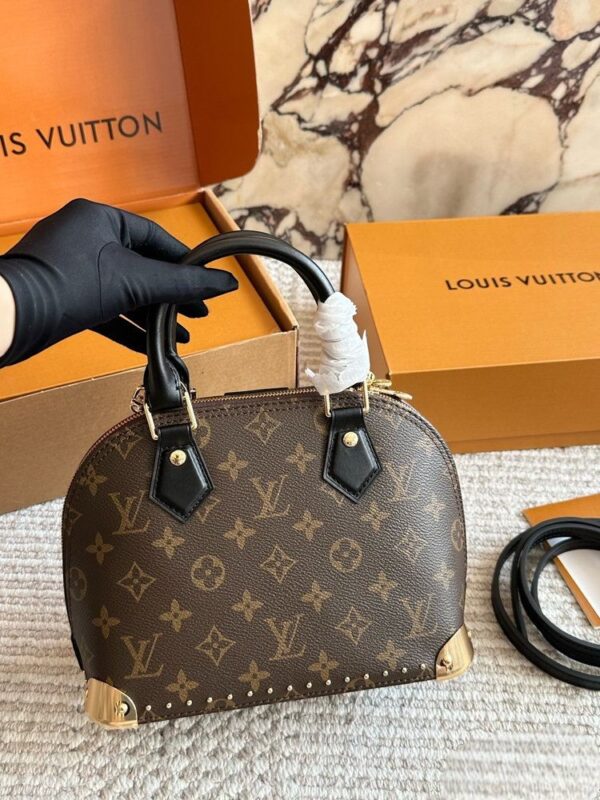 Modern Style Trendy Bag L5311