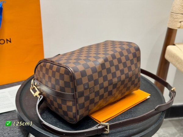 Modern Style Trendy Bag L5310