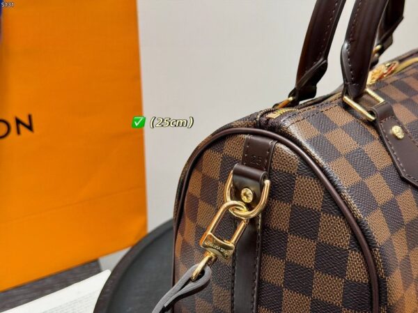 Modern Style Trendy Bag L5310