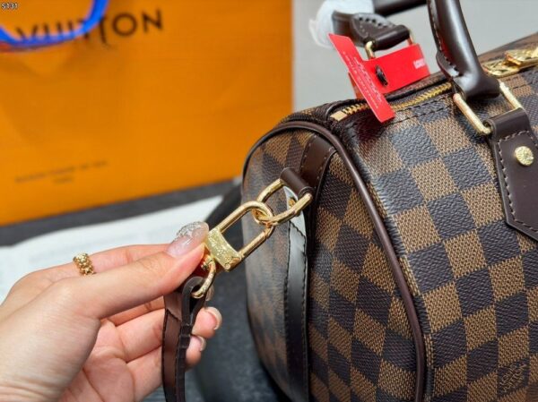 Modern Style Trendy Bag L5310