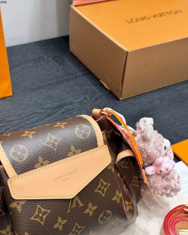 Modern Style Trendy Bag L5308