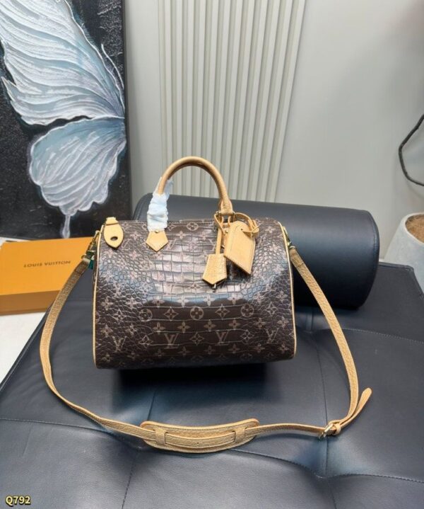 Modern Style Trendy Bag L5307
