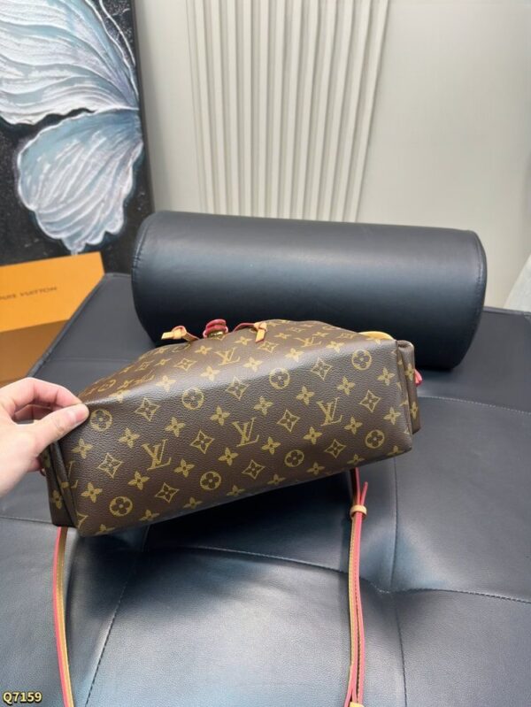 Modern Style Trendy Bag L5305