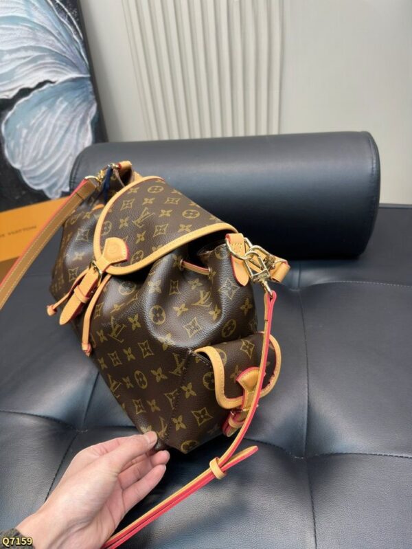 Modern Style Trendy Bag L5305