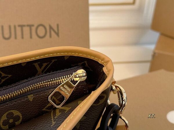 Modern Style Trendy Bag L5297