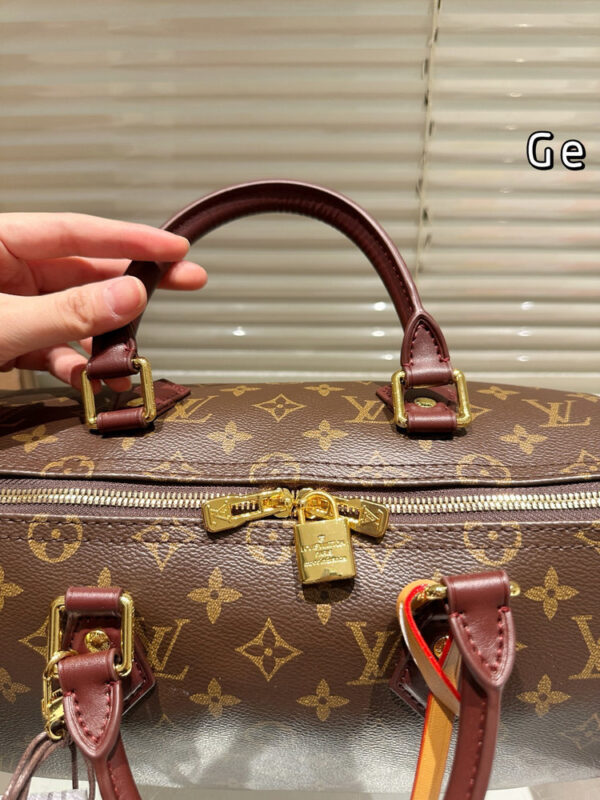 Modern Style Trendy Bag L5316