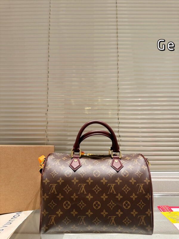Modern Style Trendy Bag L5316