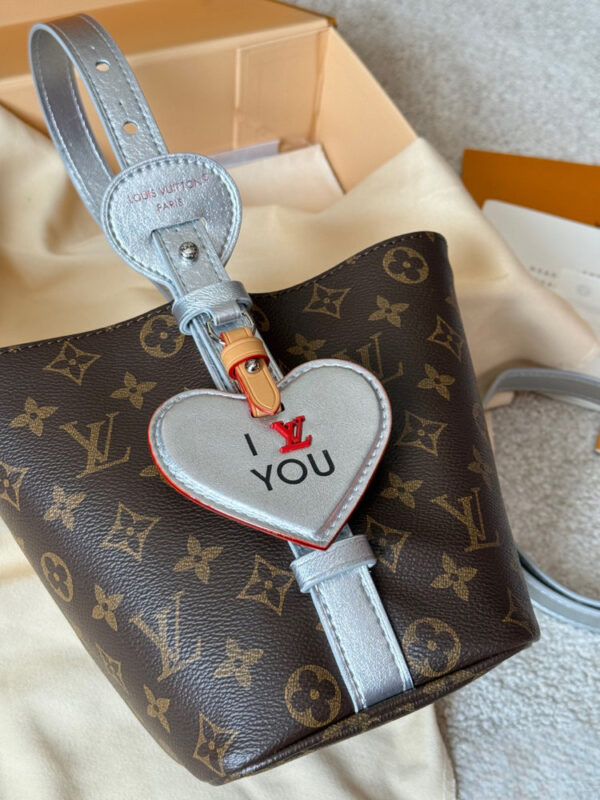 Modern Style Trendy Bag L5313